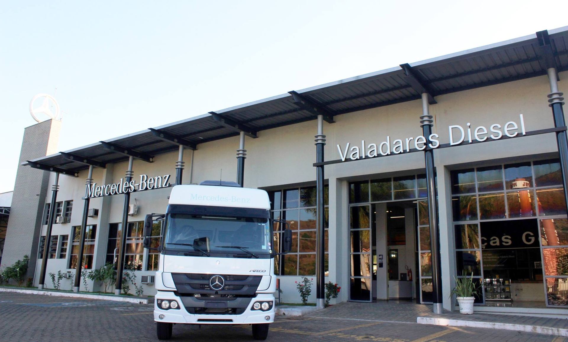 Concessionária Valadares Diesel Mercedes-Benz